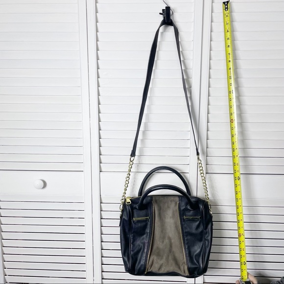 Steve Madden convertible satchel crossbody - Picture 6 of 7